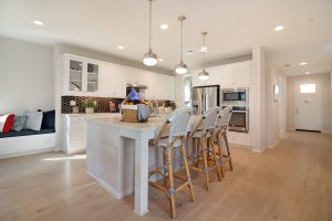 Ventura new home buyers demand chef's kitchens with large eat-in islands, and Topa Topa delivers.